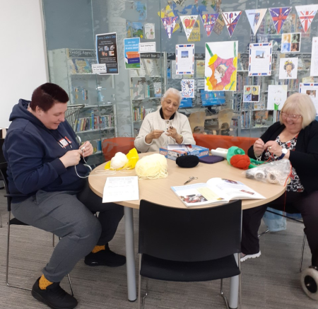 People knitting and nattering