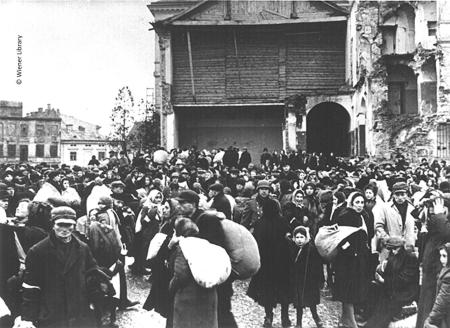 Jews being deported from Poland 